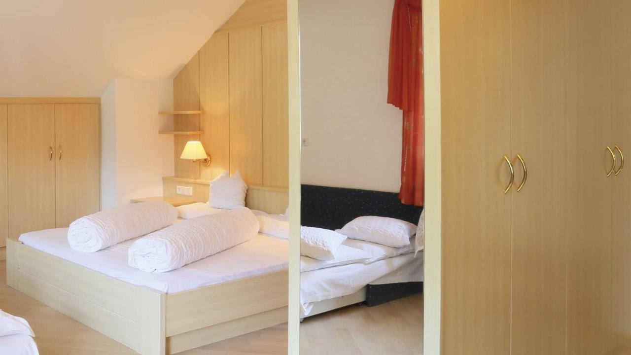 Pension Alpenhof B&B Colle Isarco Eksteriør bilde